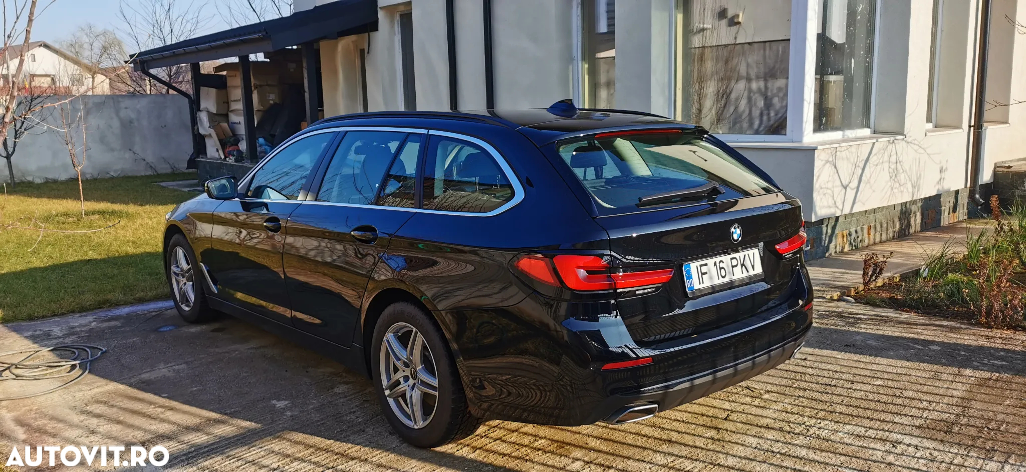 BMW Seria 5 520d Touring Aut. - 4