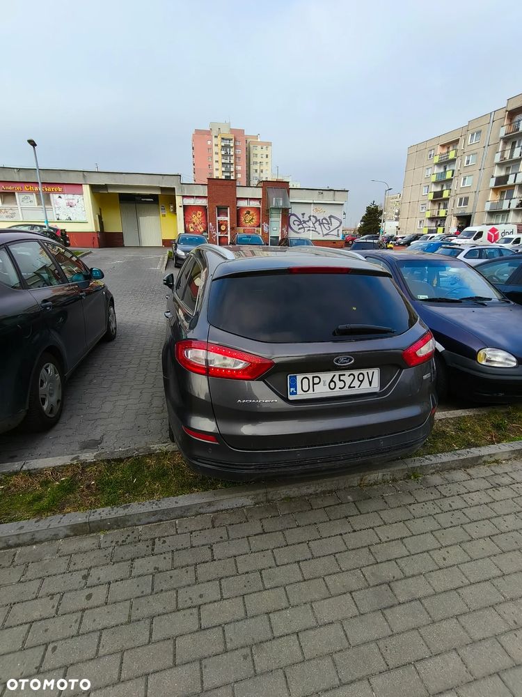 Ford Mondeo 1.5 TDCi ECOnetic Start-Stopp Titanium - 4