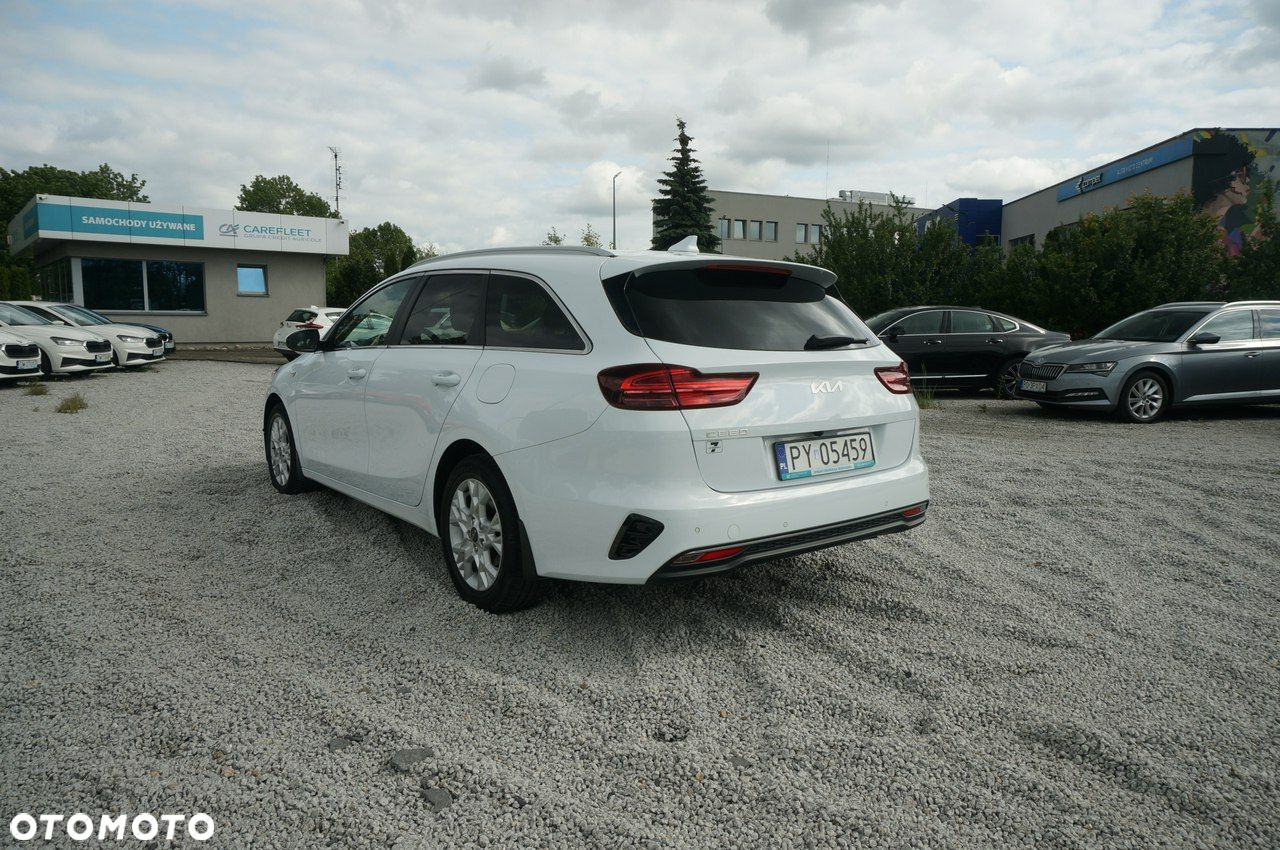 Kia Ceed 1.5 T-GDI M - 8