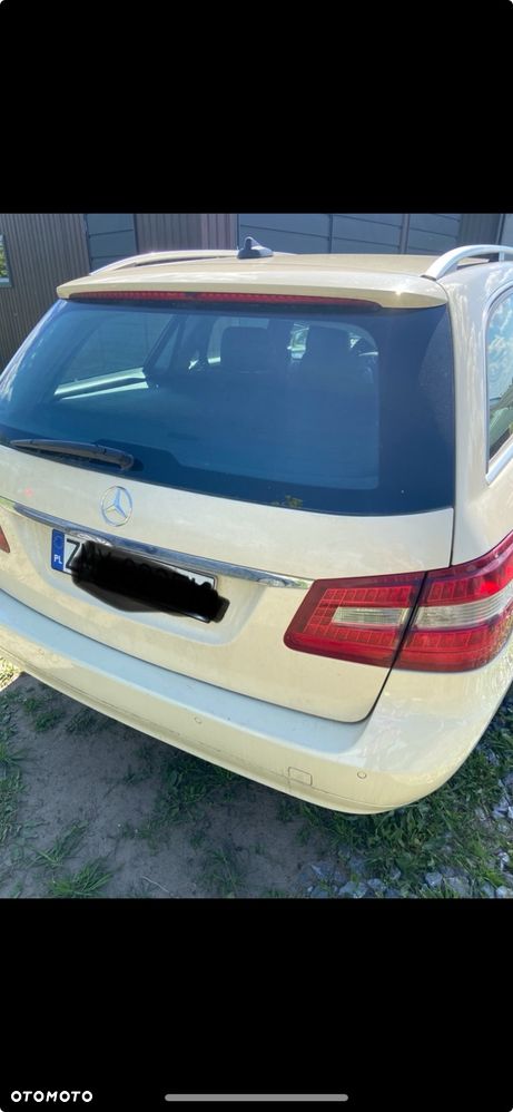 Mercedes-Benz Klasa E 200 CDI 7G-TRONIC Elegance - 9
