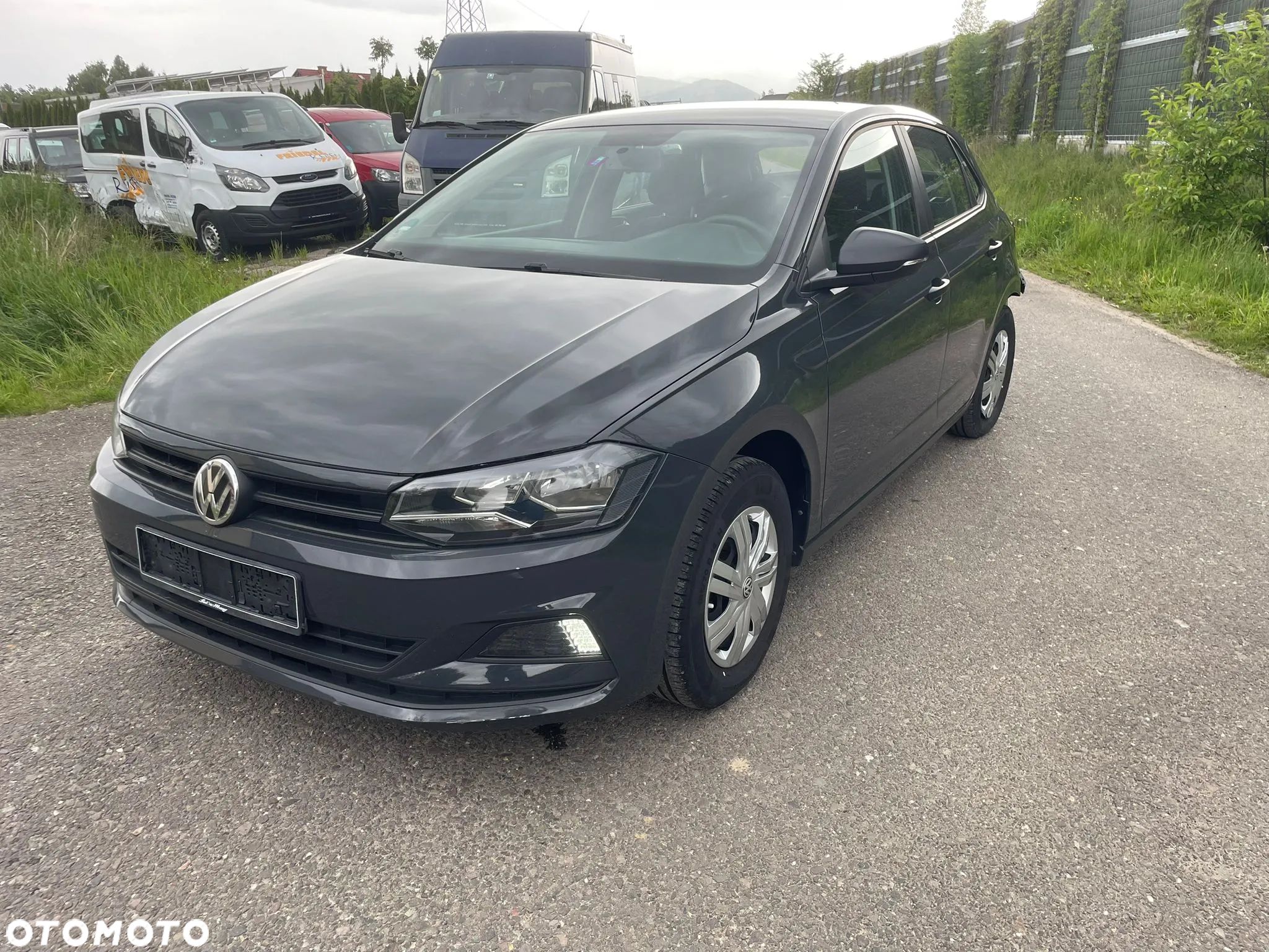 Volkswagen Polo 1.0 Comfortline - 1