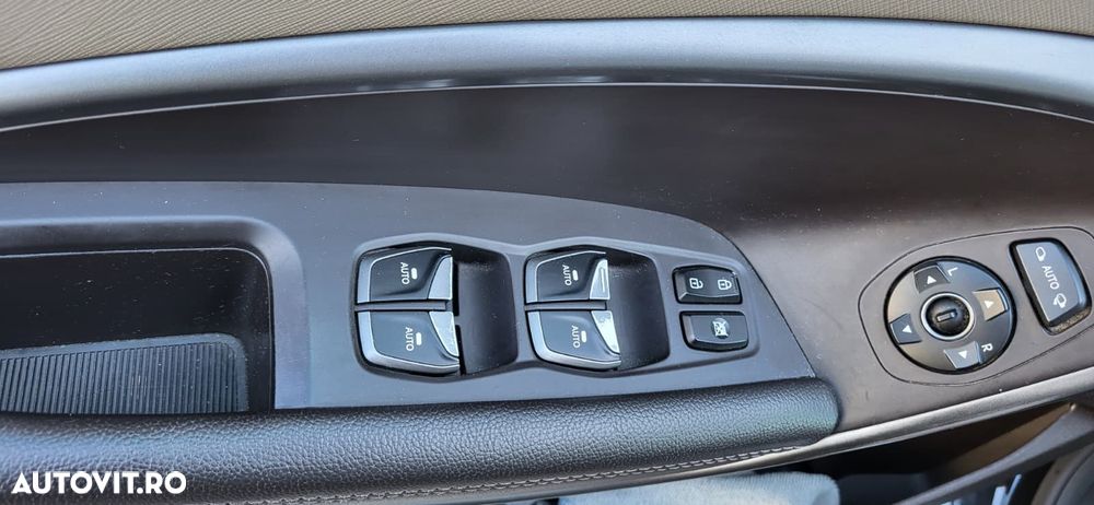 Hyundai Santa Fe - 6