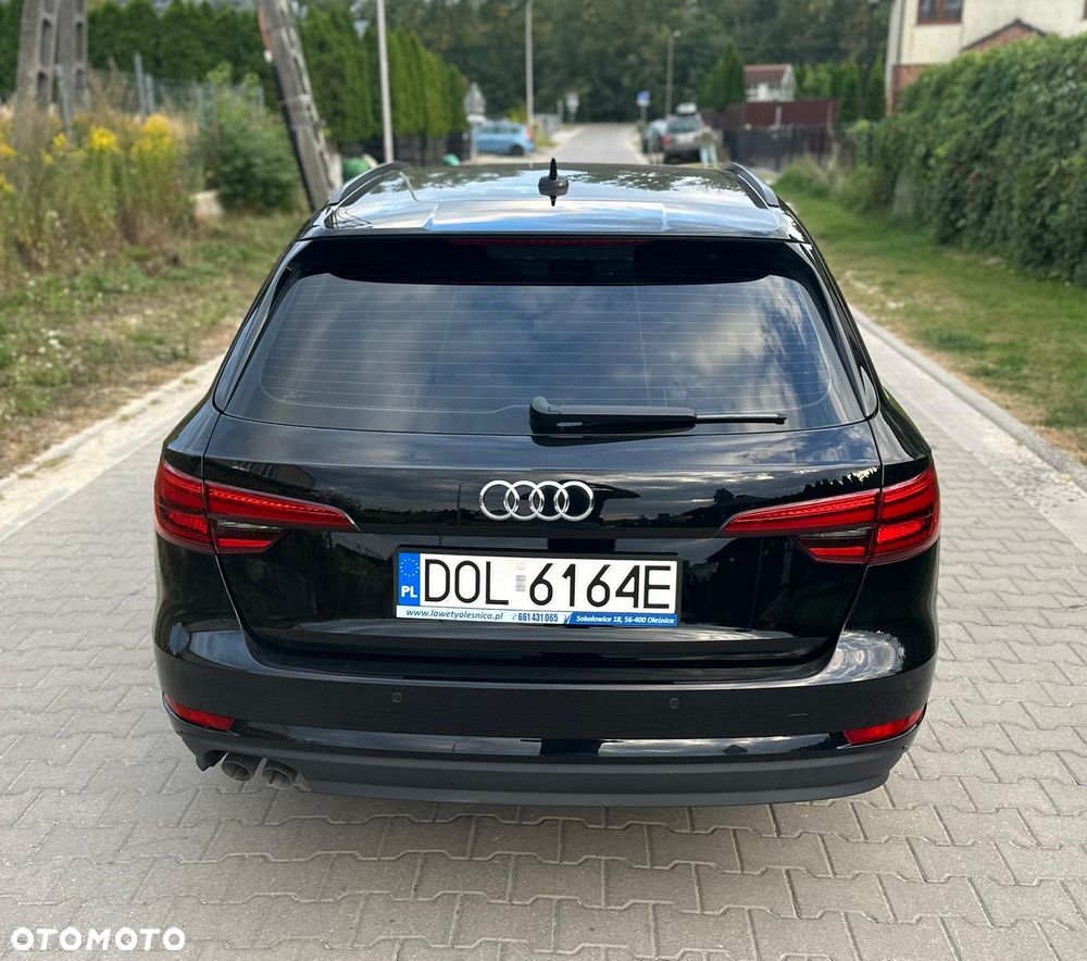 Audi A4 Avant 2.0 TDI S tronic - 8