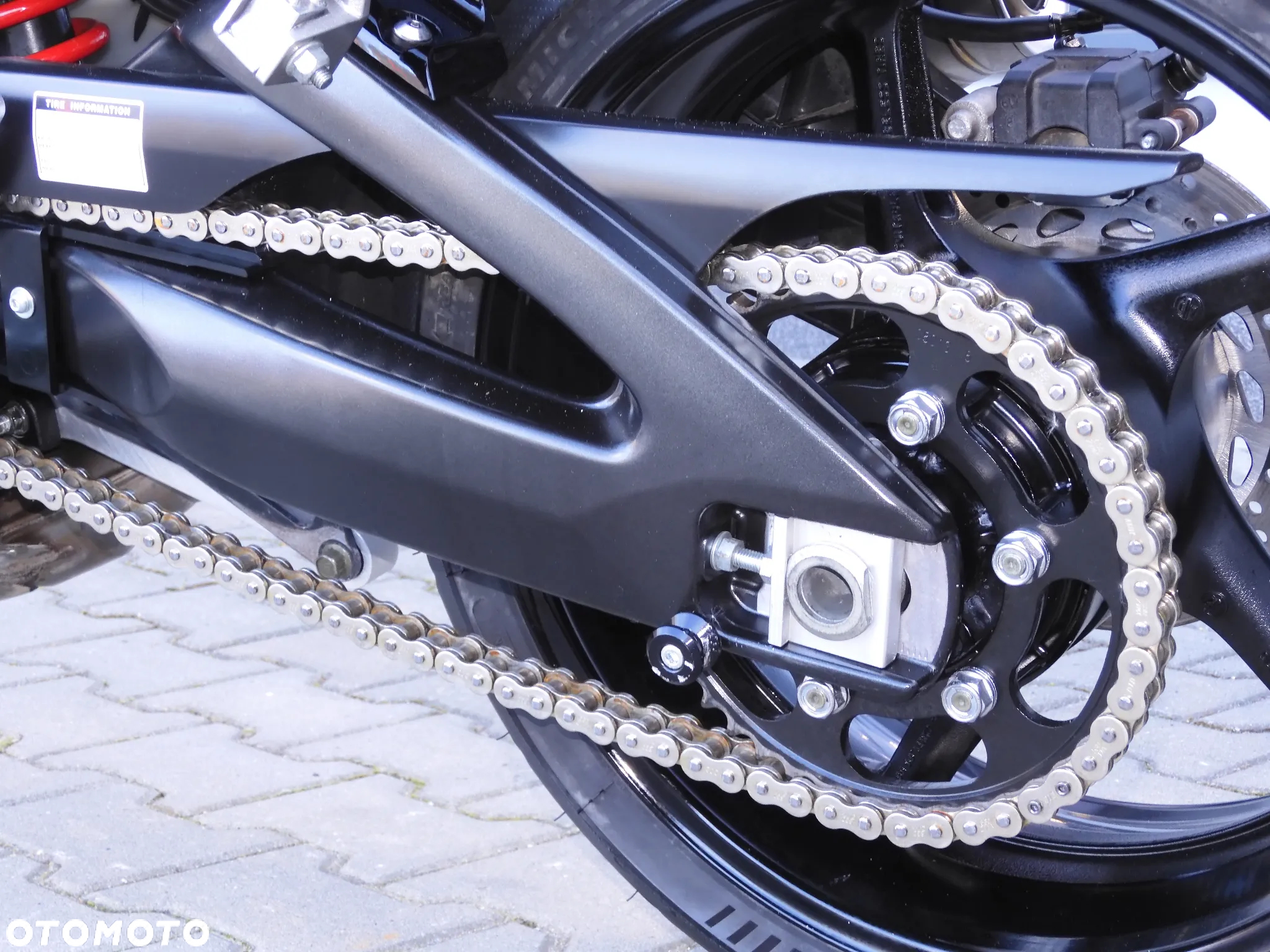 Yamaha FZ - 34