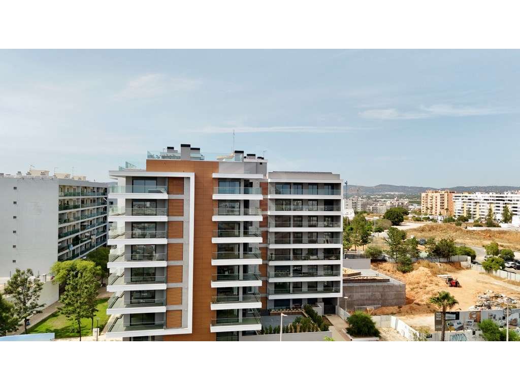 T2 com piscina na cobertura e amplo terraço e vista serra, Faro, Al... - Grande imagem: 3/30
