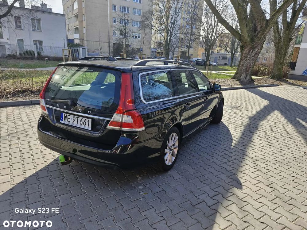 Volvo V70 D2 Geartronic Powershift Momentum - 4