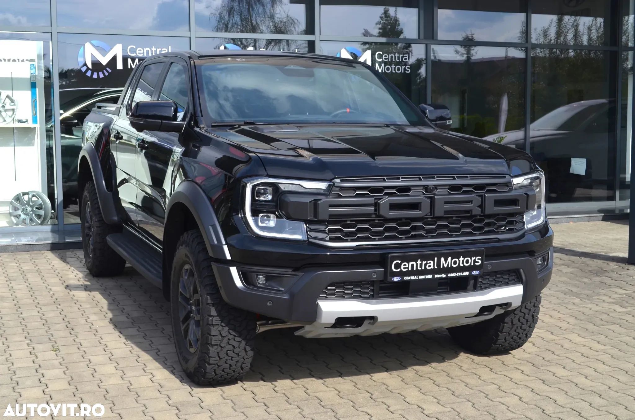 Ford Raptor - 1