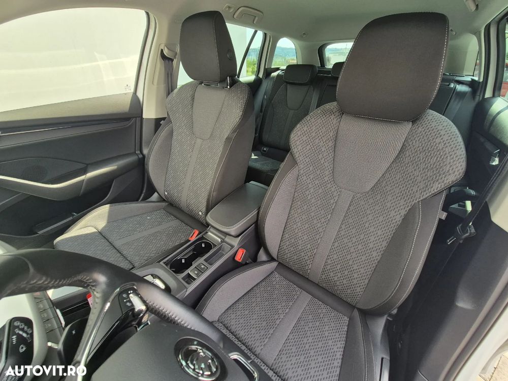 Skoda Octavia Combi 2.0 TDI DSG 4x4 Ambition - 11