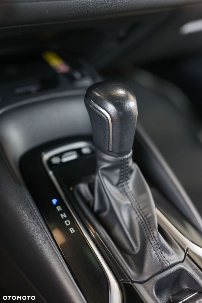 Toyota Corolla 1.8 Hybrid Comfort - 33