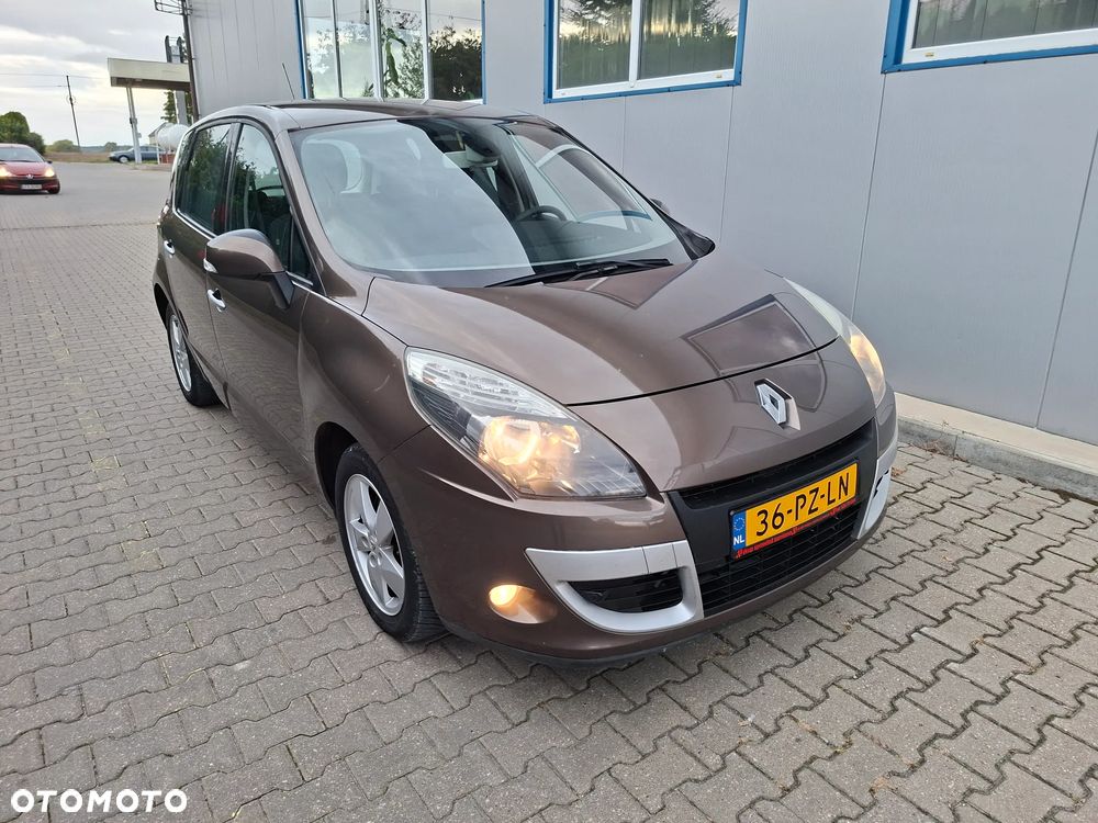 Renault Scenic 1.6 16V 110 Authentique - 4