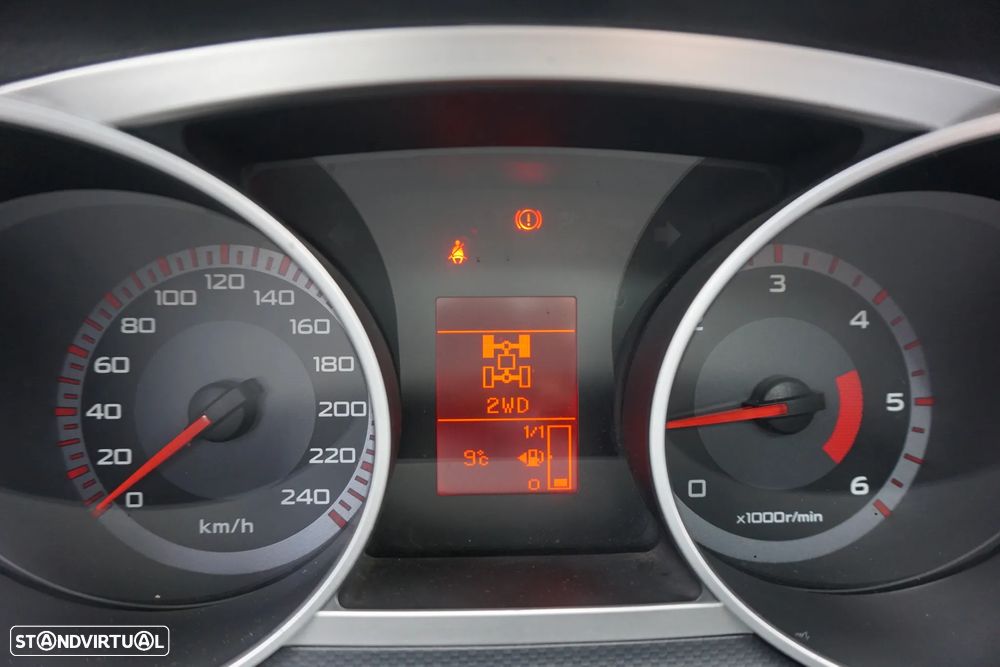 Mitsubishi Outlander 2.0 DI-D Intense+ 4WD - 33