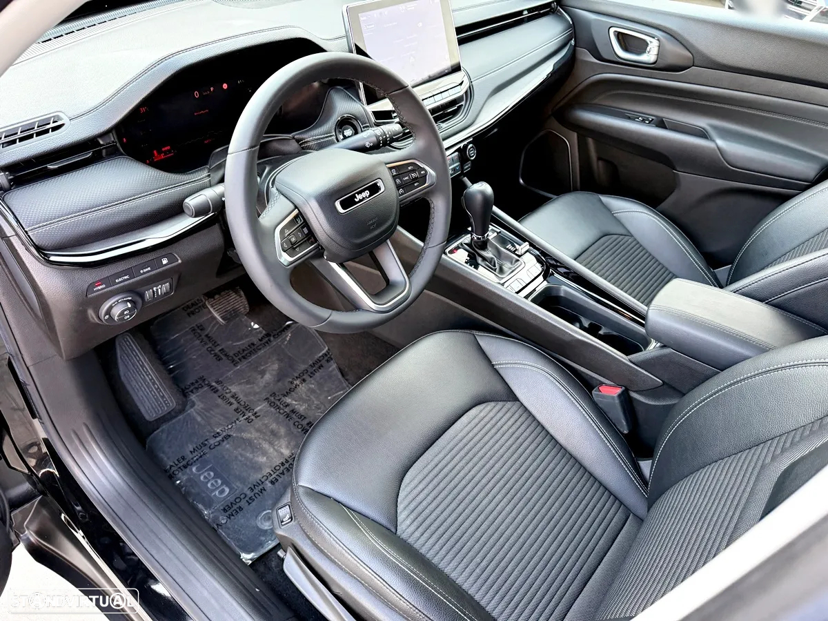 Jeep Compass - 21