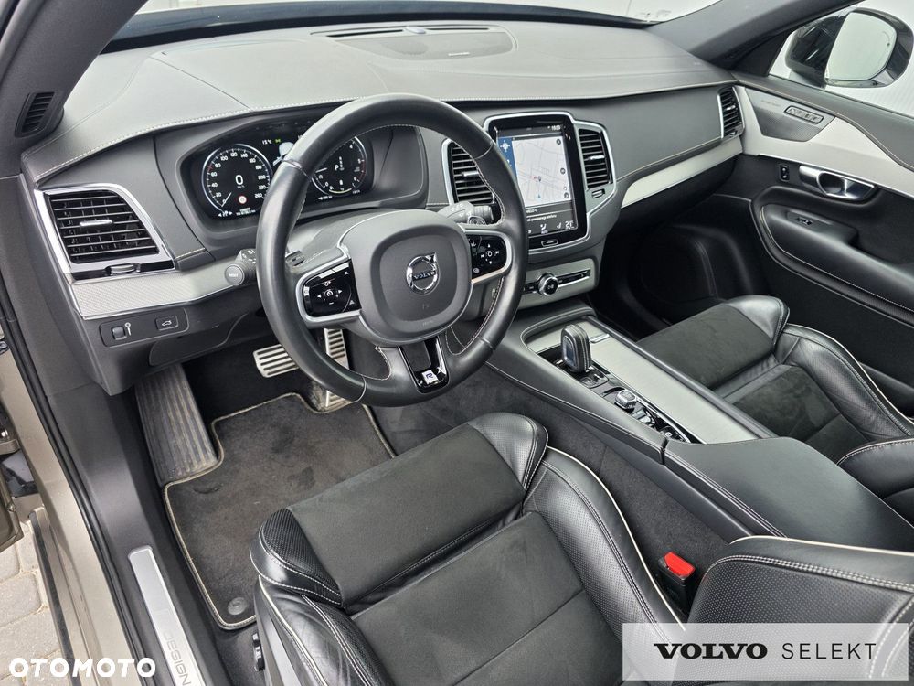 Volvo XC 90 - 12