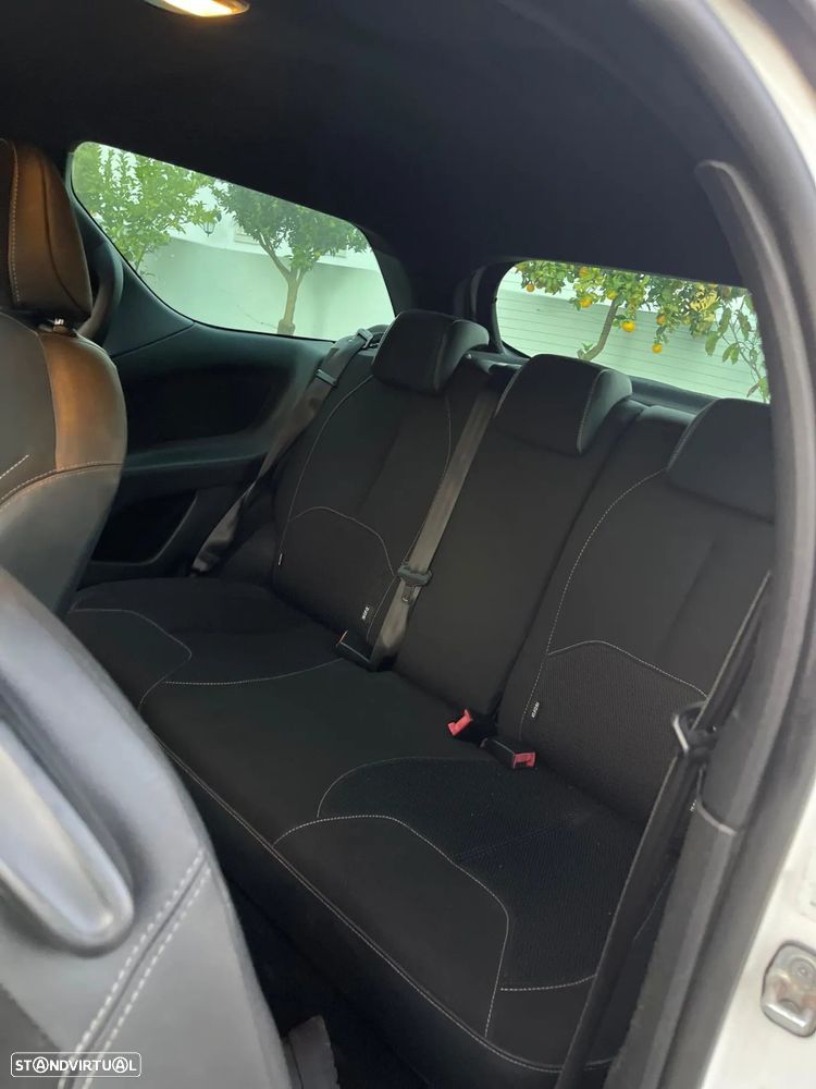 Citroën DS3 1.6 e-HDi So Chic - 13