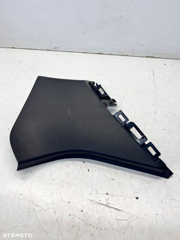 OSŁONA SŁUPKA C LEWA AUDI Q5 FY 80A867245B 4PK