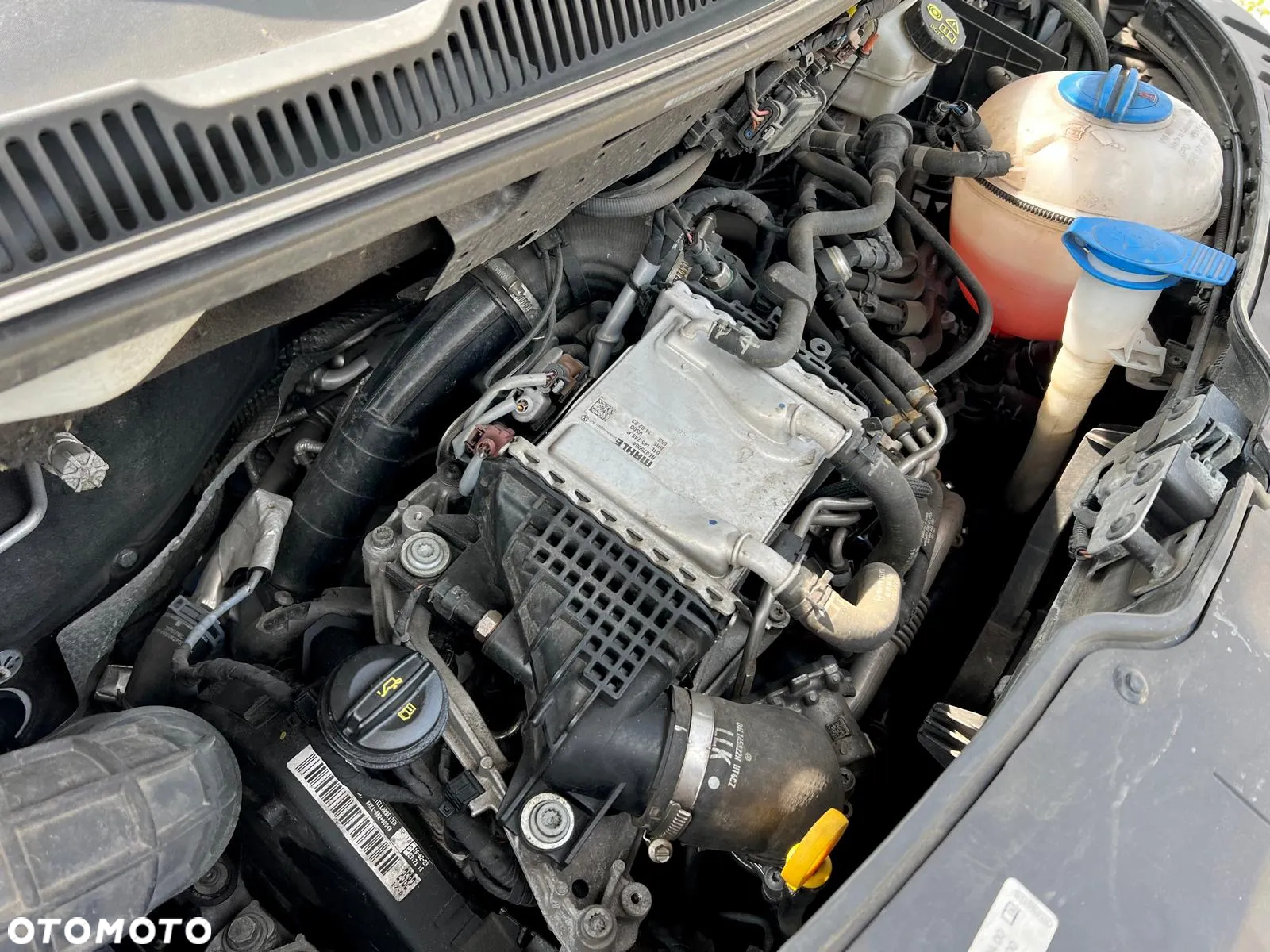 Volkswagen Caravelle 6.1 2.0 TDI L2 Trendline - 28