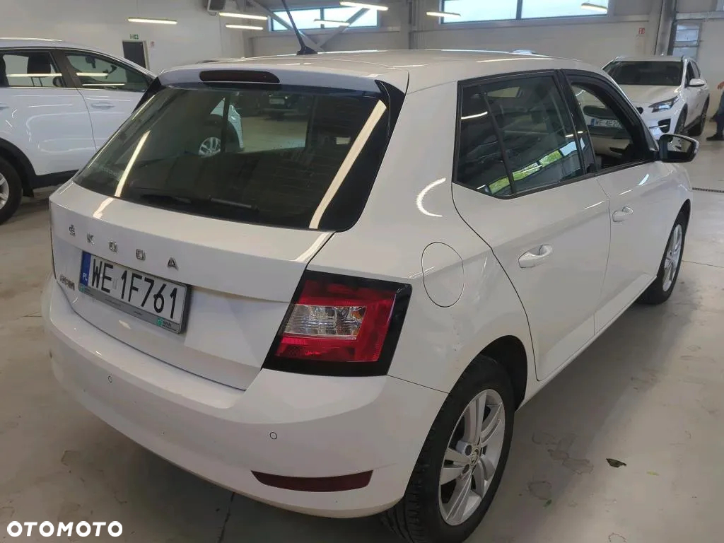 Skoda Fabia 1.0 Ambition Plus - 4