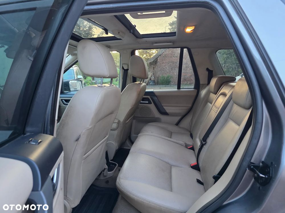 Land Rover Freelander - 21