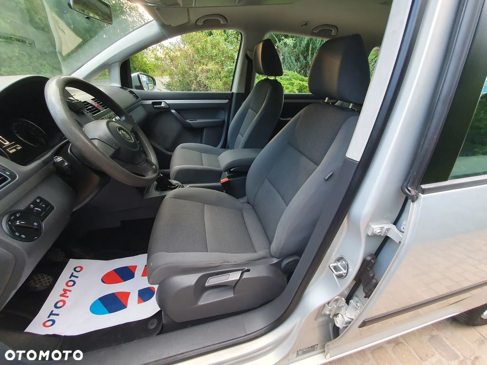 Volkswagen Touran 1.6 TDI DPF Comfortline - 10