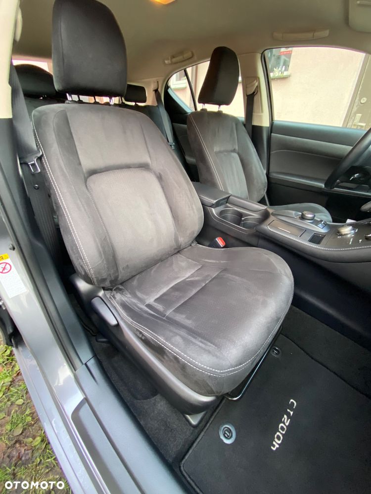 Lexus CT 200h Comfort - 29