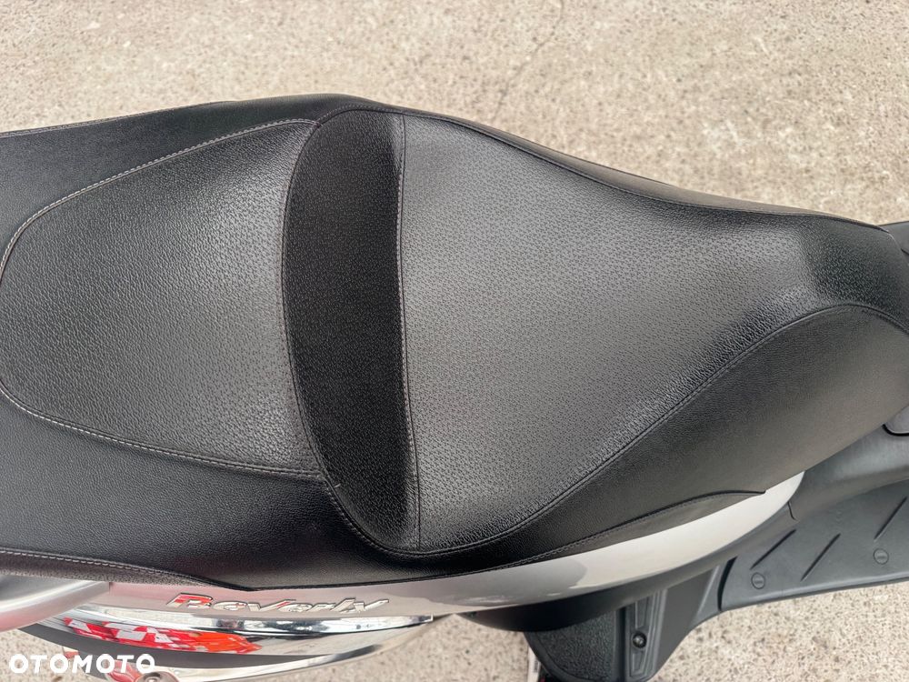 Piaggio Beverly - 10