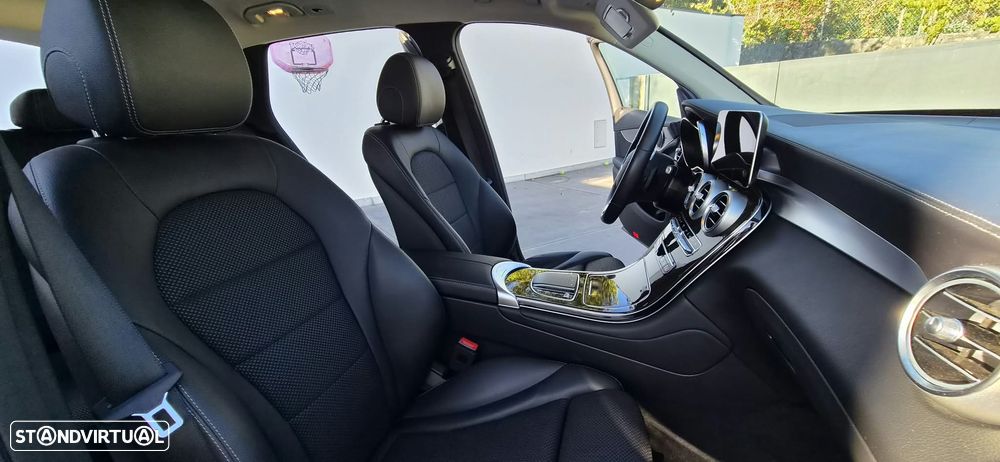 Mercedes-Benz GLC 300 de 4Matic - 11