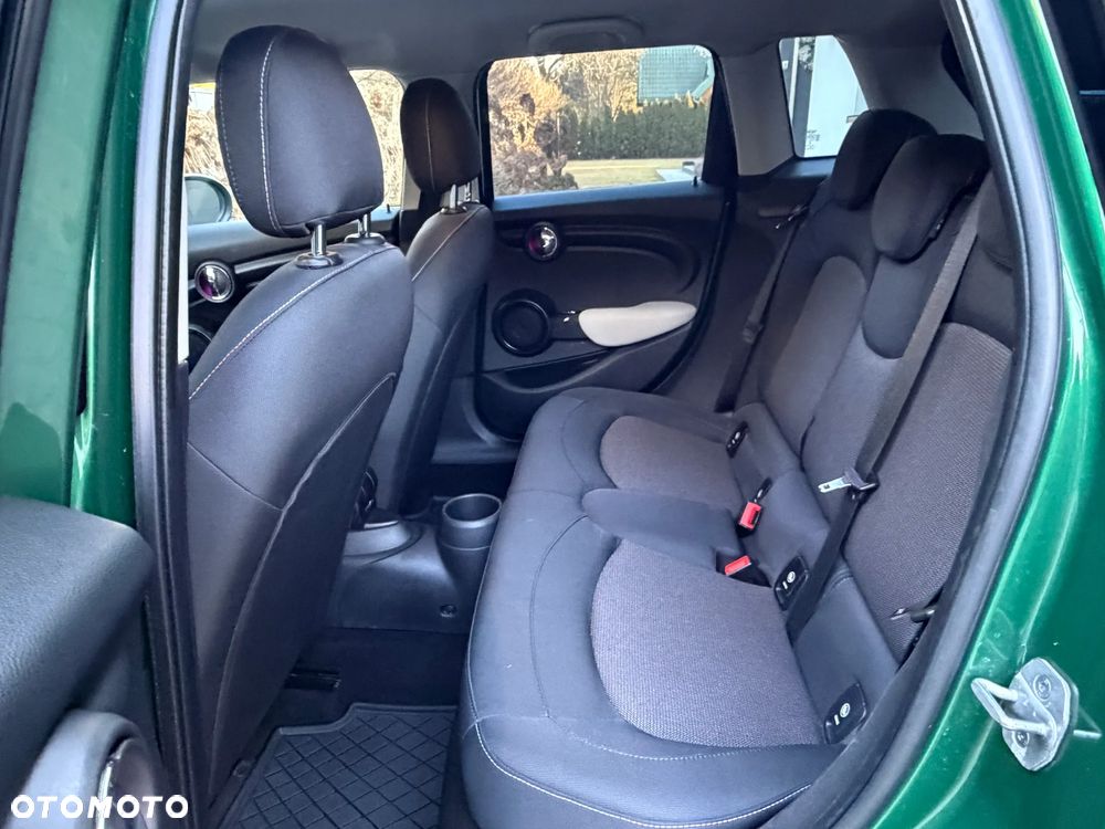 MINI Cooper Multitone Edition - 18