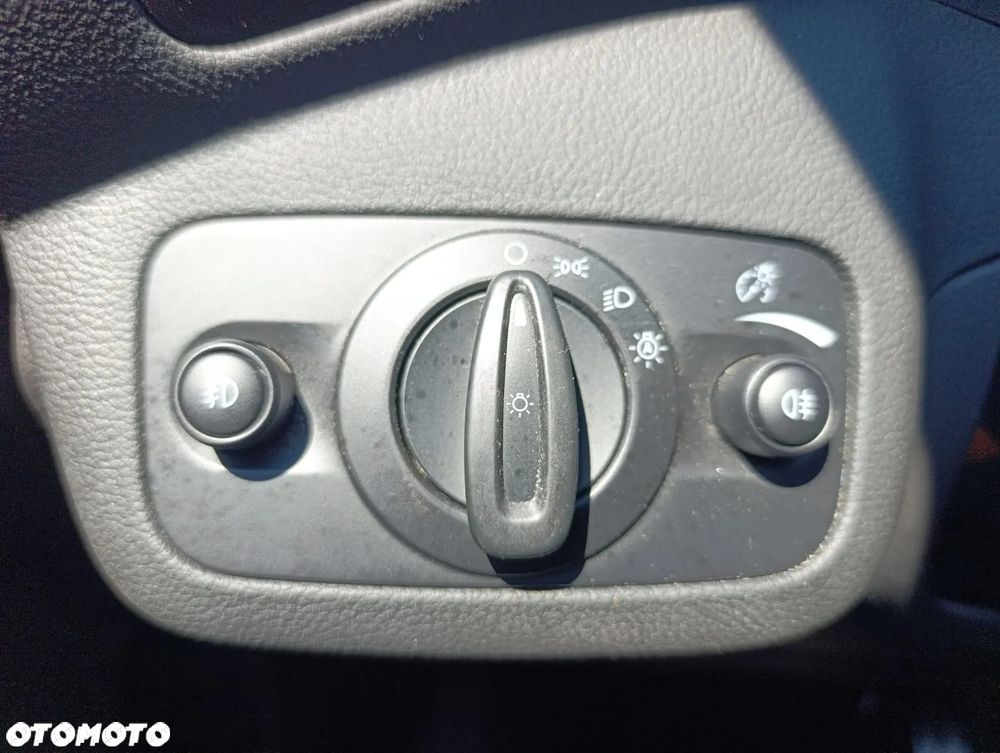 Ford Kuga 2.0 EcoBoost AWD ST Line ASS GPF - 8