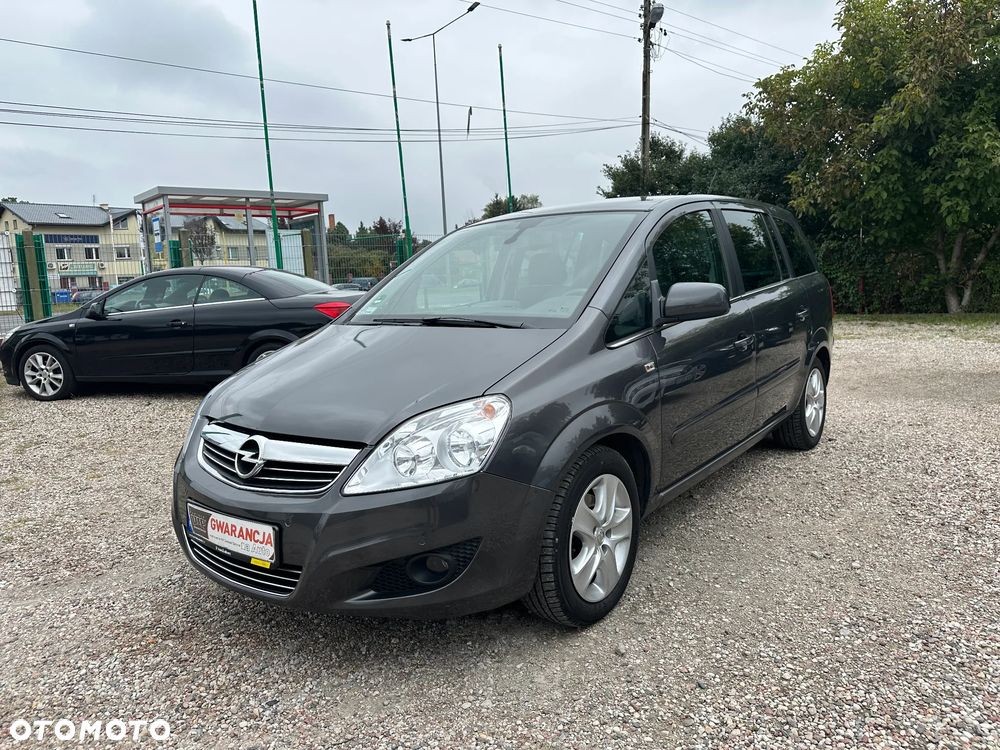 Opel Zafira - 2