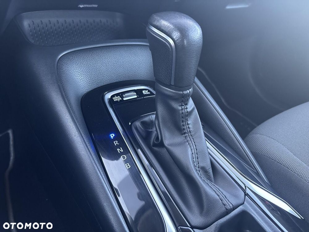 Toyota Corolla 1.8 Hybrid Comfort - 26