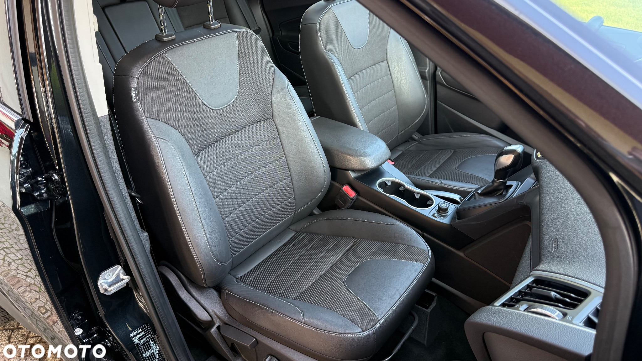 Ford Kuga 2.0 TDCi 4WD Titanium Plus - 16