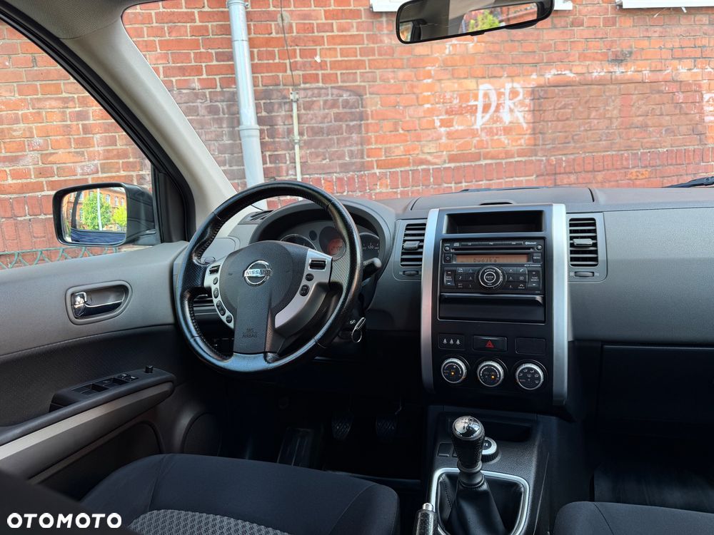 Nissan X-Trail 2.0 dCi XE - 20
