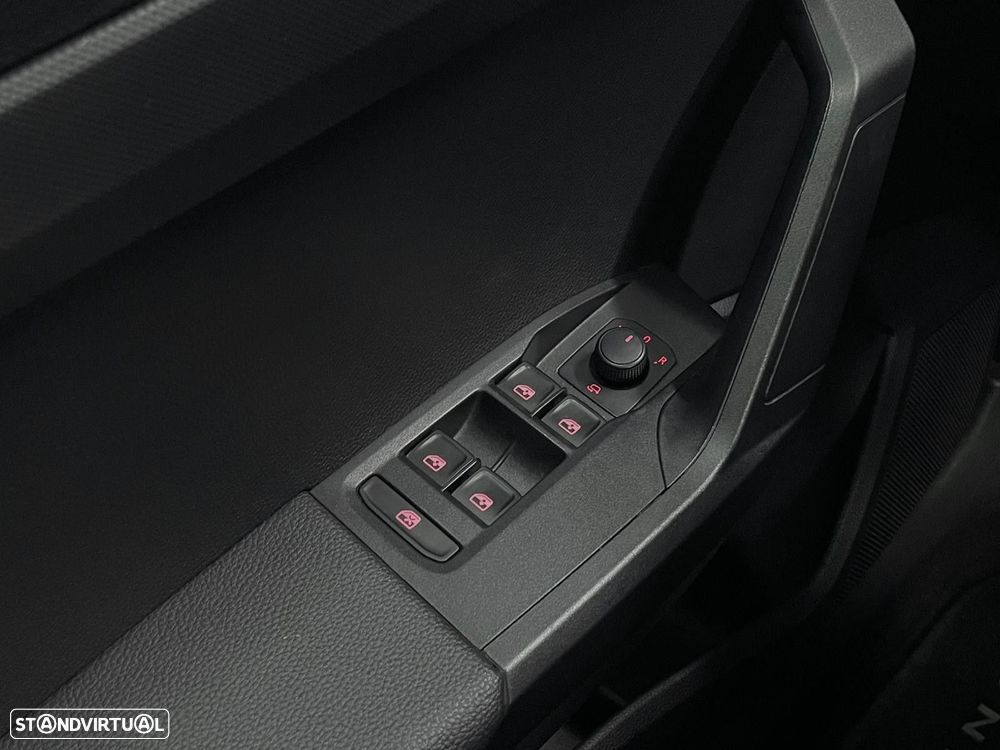 SEAT Arona 1.0 TSI Xcellence DSG - 7