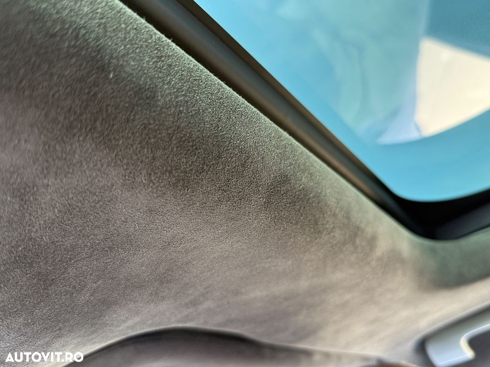 Porsche Panamera - 23