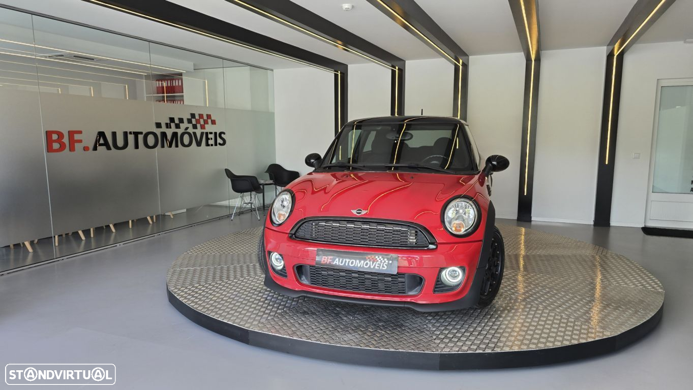 MINI 3 Portas Cooper D - 13