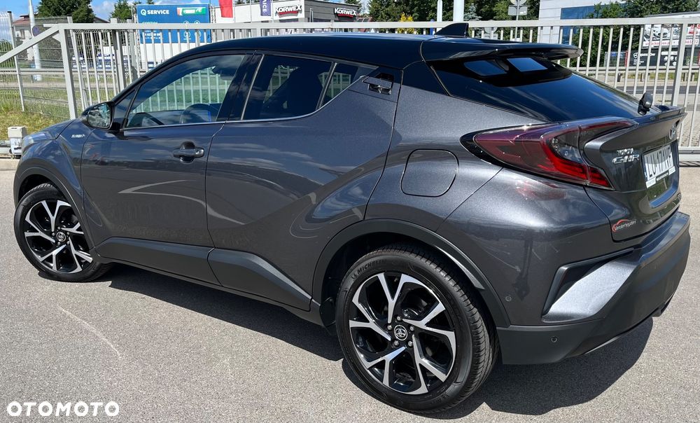 Toyota C-HR Flow - 15