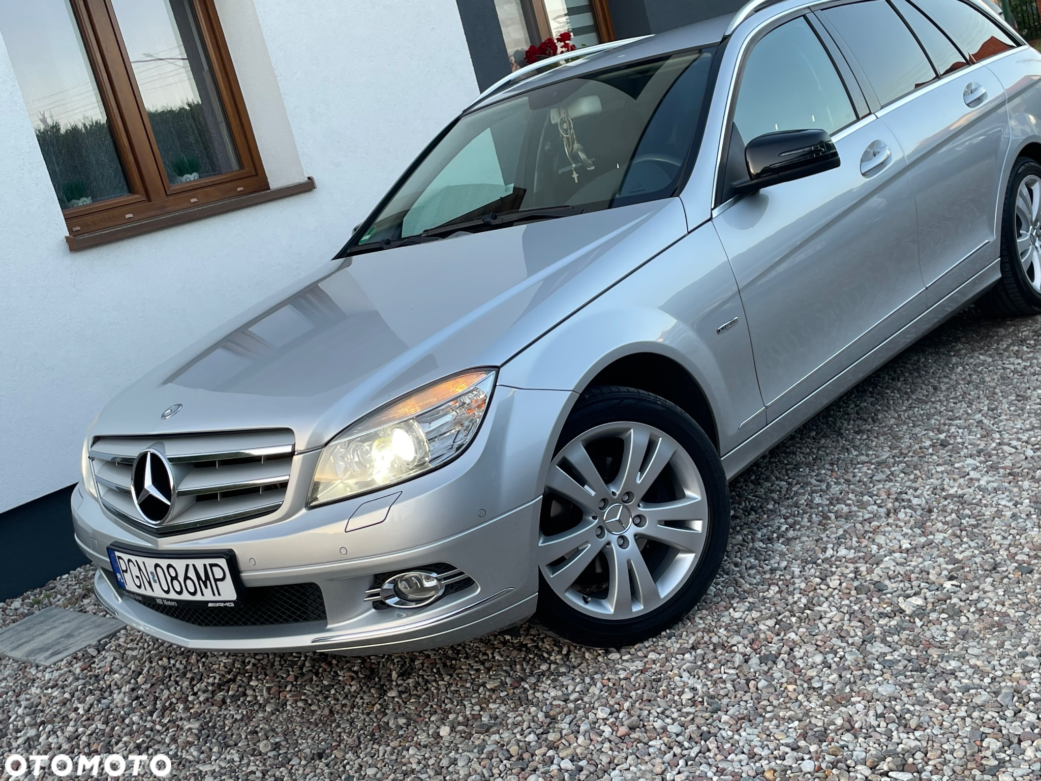 Mercedes-Benz Klasa C 180 T Kompressor Automatik BlueEFFICIENCY Avantgarde - 33