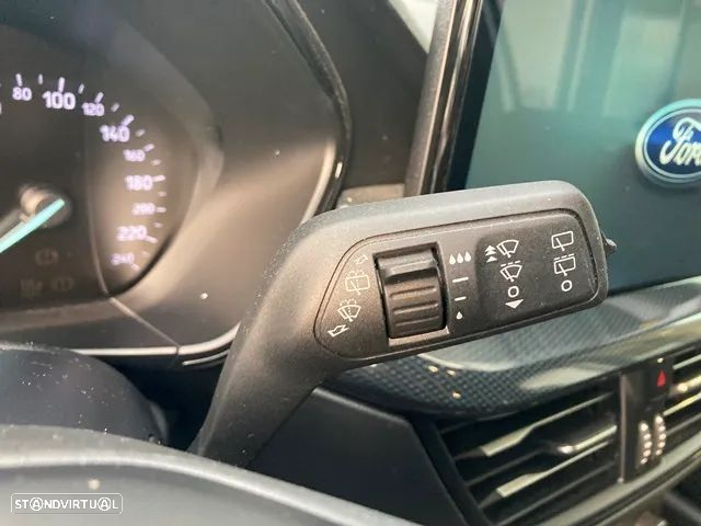 Ford Focus 1.0 EcoBoost MHEV ST-Line - 19