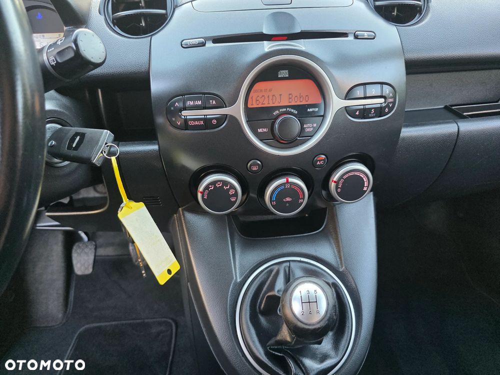Mazda 2 1.3 Dynamic - 18