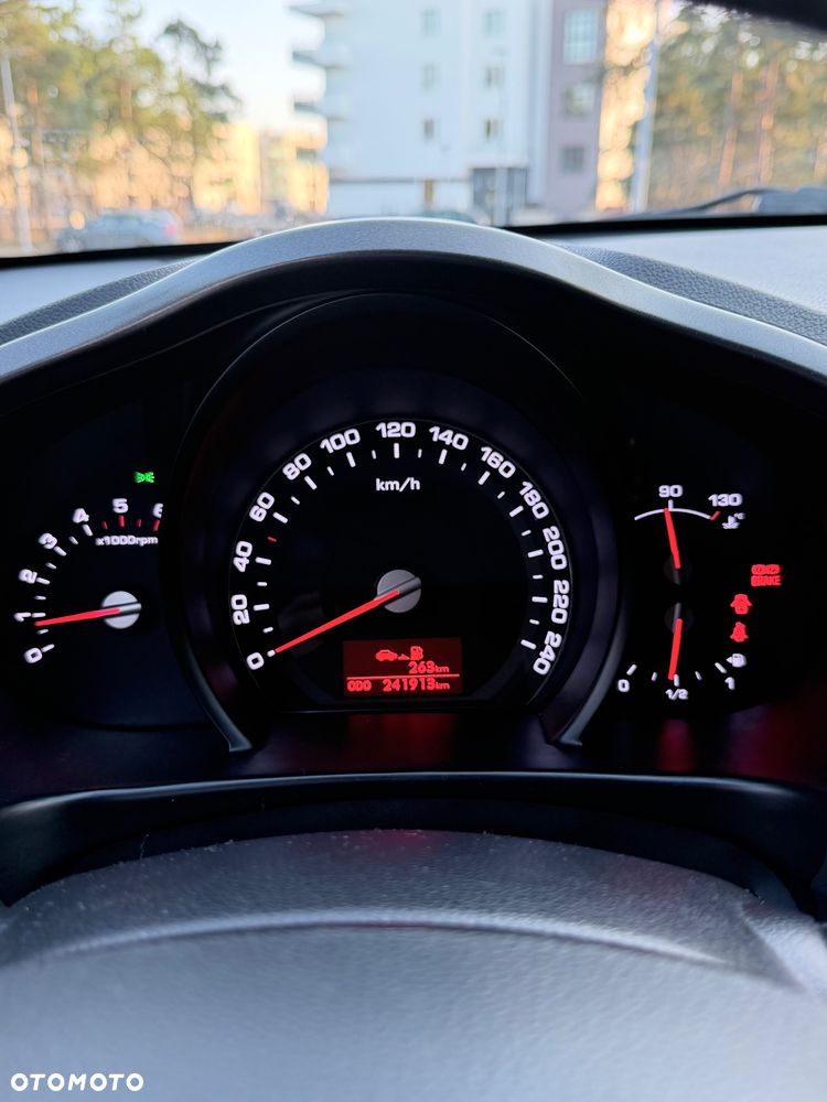 Kia Sportage - 11