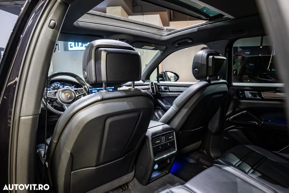 Porsche Cayenne S E-Hybrid Platinum Edition - 21