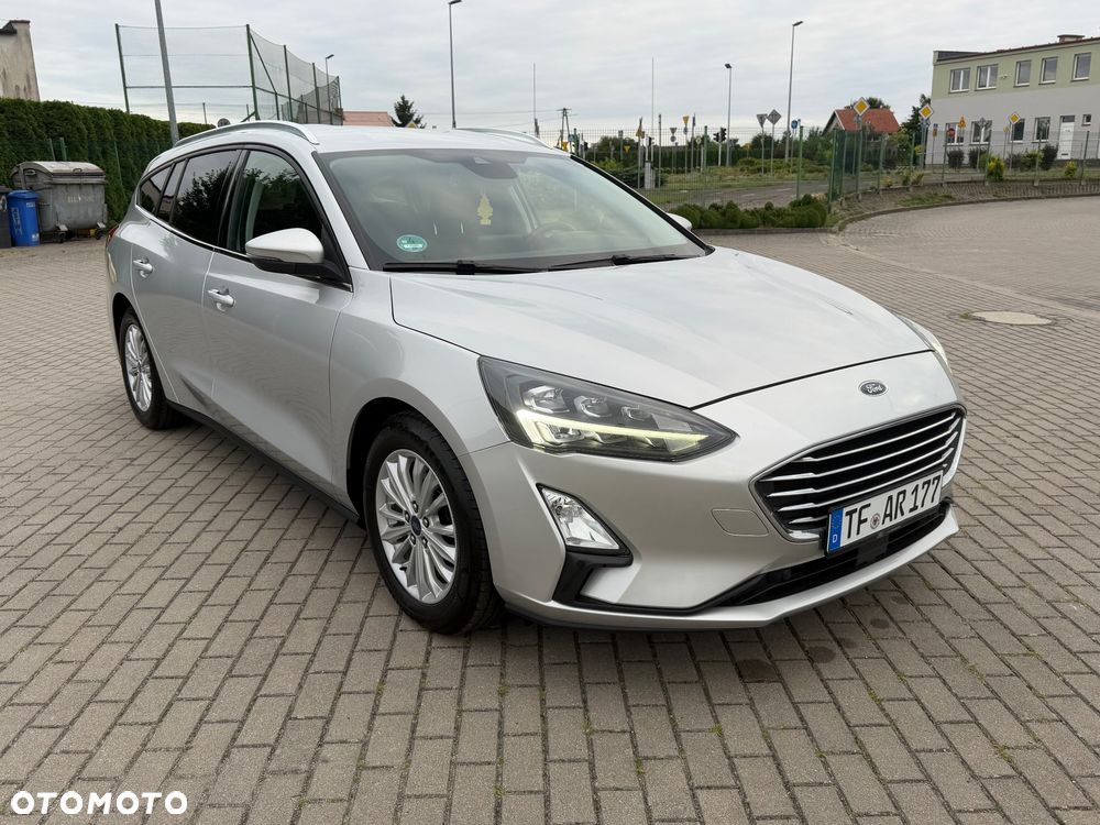 Ford Focus 2.0 EcoBlue Titanium Business - 9