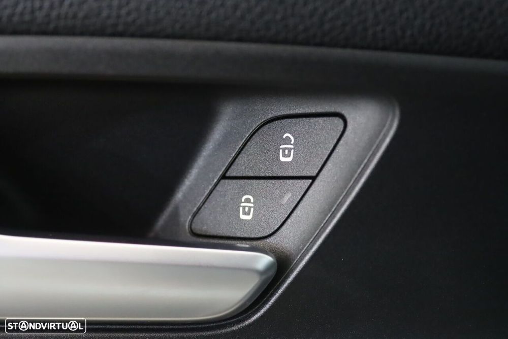 Mercedes-Benz EQA 250 Progressive - 18