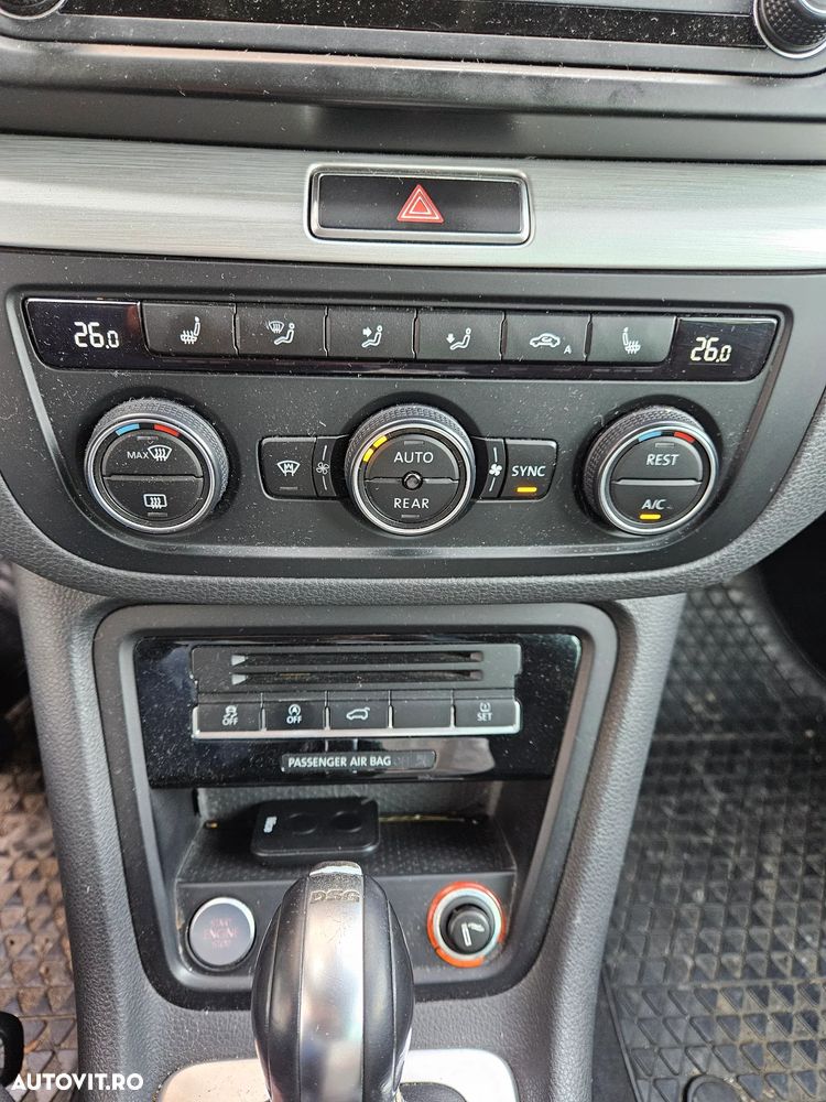 Volkswagen Sharan 2.0 TDI DSG BlueMotion Technology Highline - 17