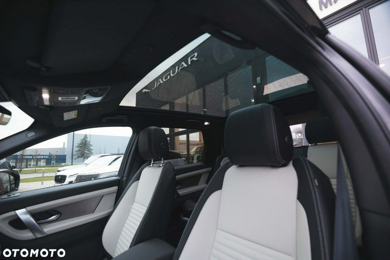 Land Rover Discovery Sport - 26