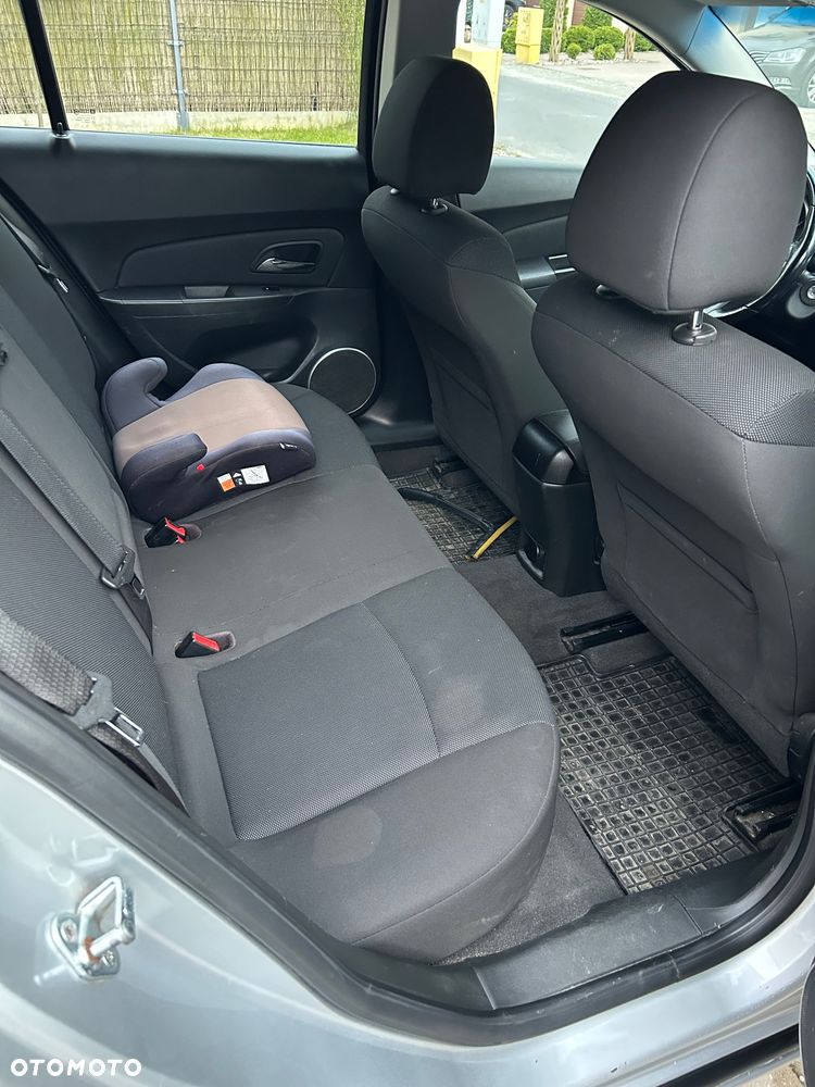 Chevrolet Cruze 1.6 LT - 5
