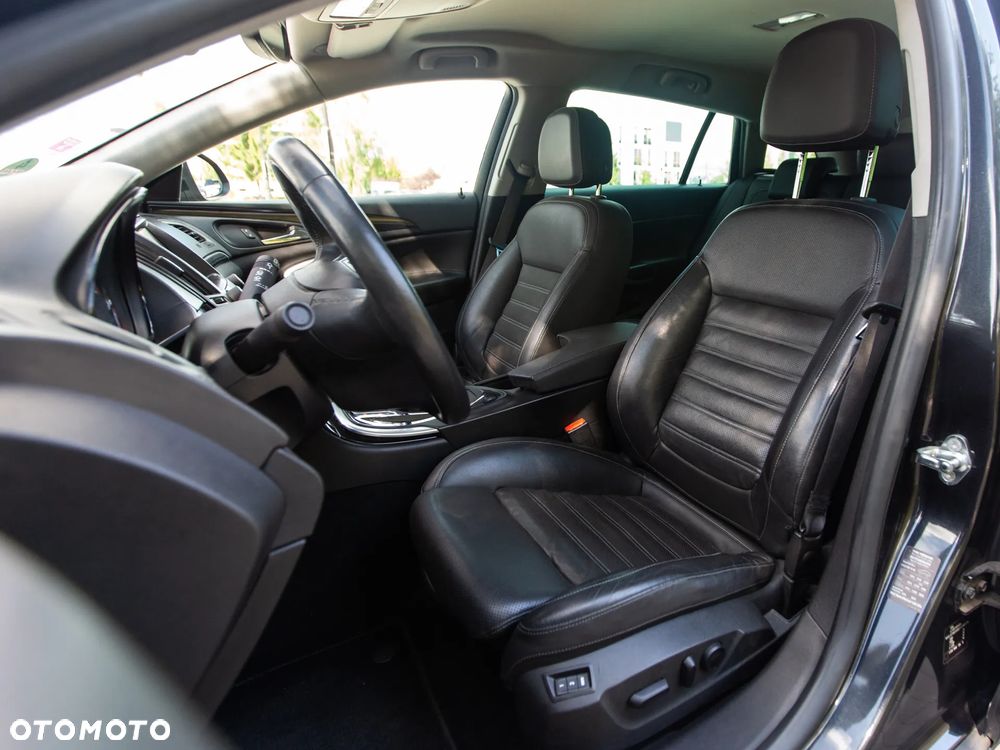 Opel Insignia 2.0 ECOTEC DI Turbo 4x4 Innovation - 26