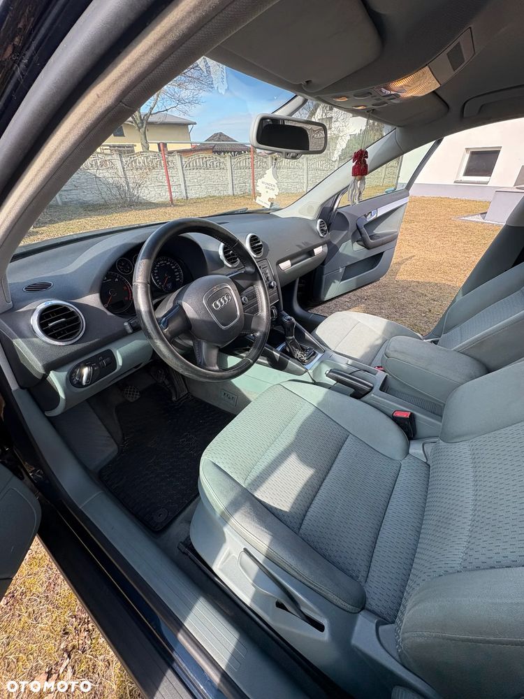 Audi A3 Sportback 1.6 TDI DPF Ambition - 7