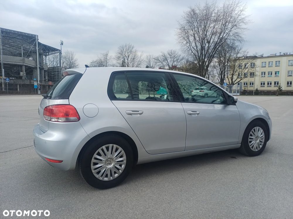 Volkswagen Golf 1.6 TDI Comfortline - 8