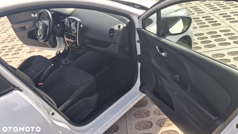 Renault Clio - 13